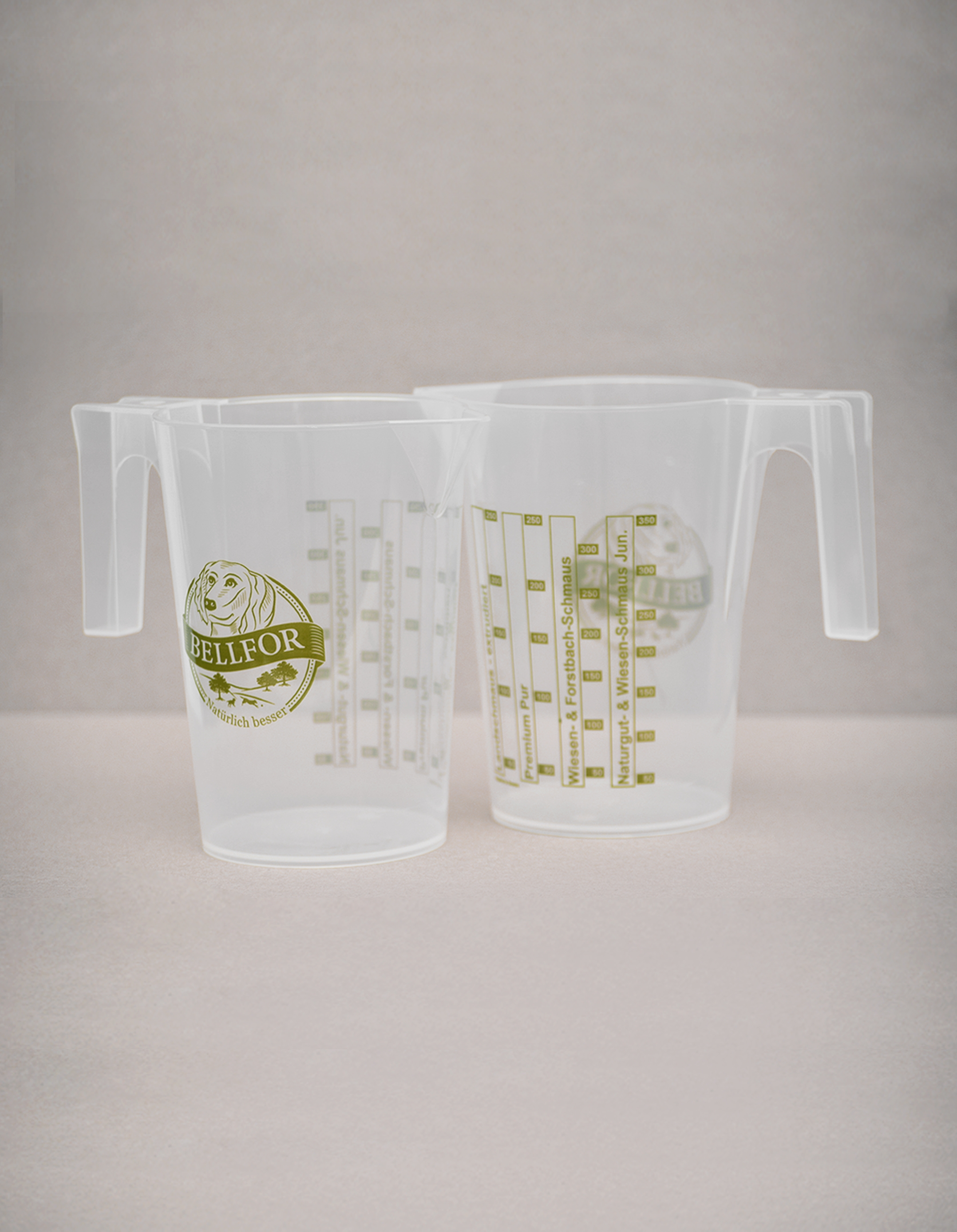 Rhodesian Ridgeback Futter Set - Wiesen-Schmaus 4 kg + Haut & Fell Pulver 80 g + Freiland-Happen 200 g + 1 Messbecher - Super Preis!