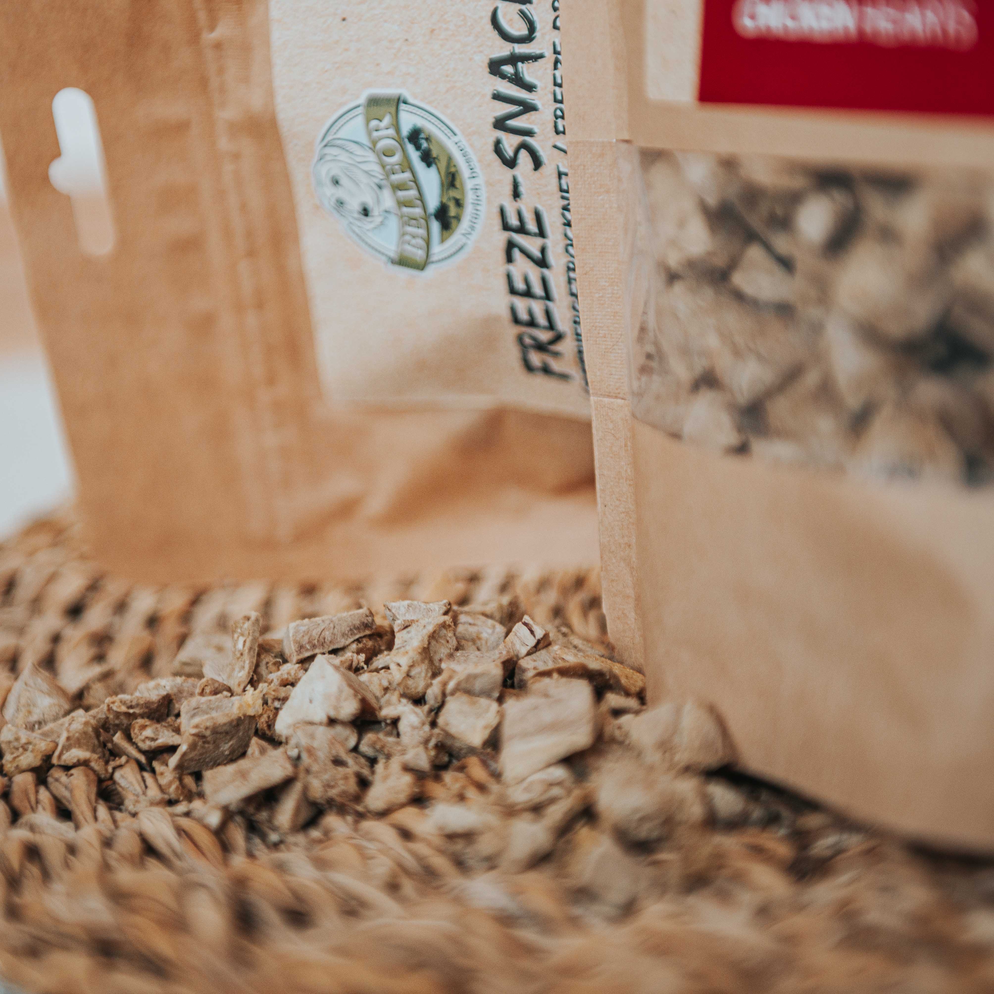 Freeze-Snack für Hunde - Hühnerherzen (gefriergetrocknet) - 50 g